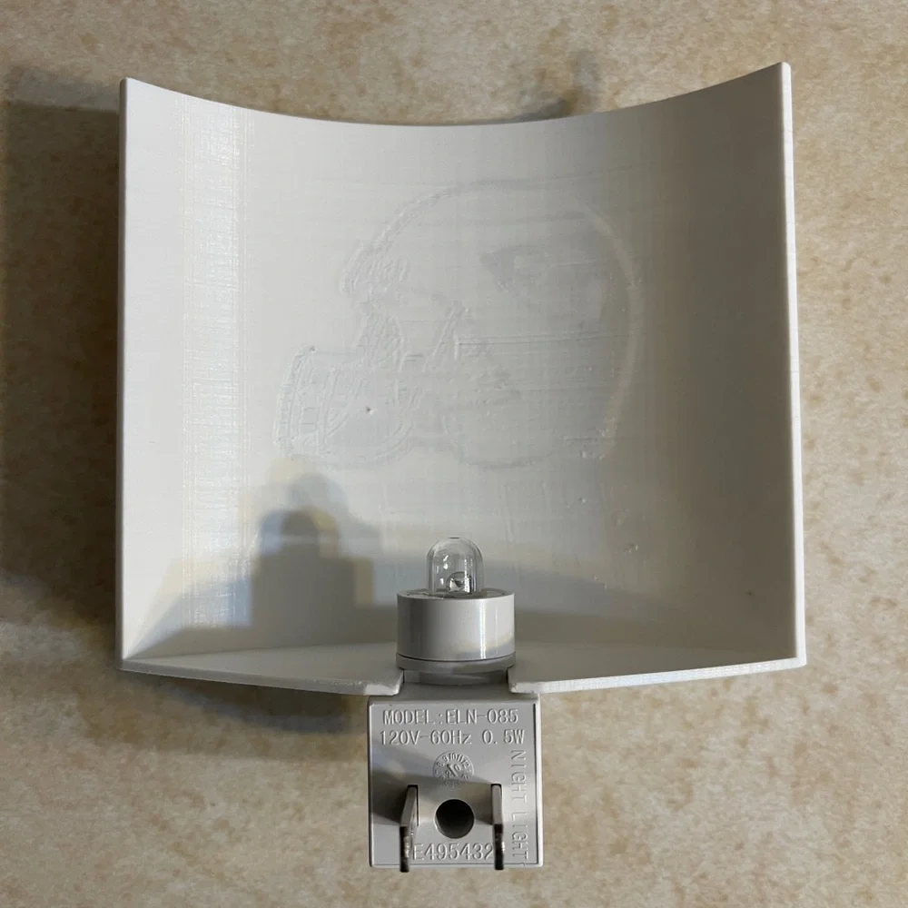 Kansas City Chiefs nightlight. - Picture 3 of 3